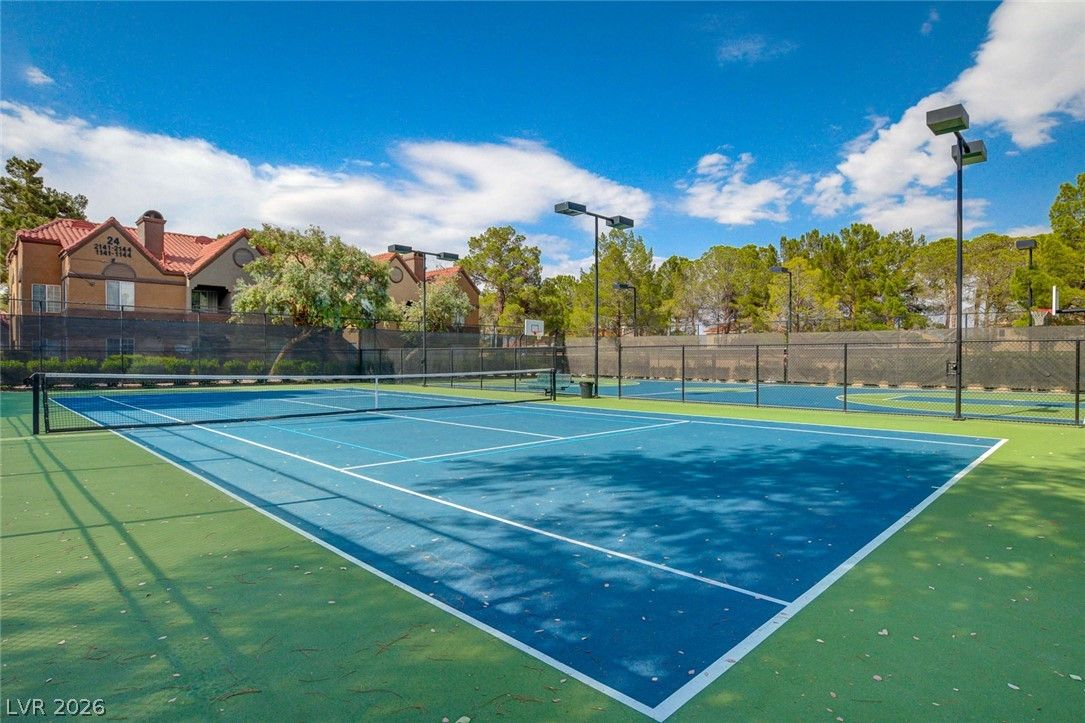 2200 South Fort Apache Road 1081 — photo 4