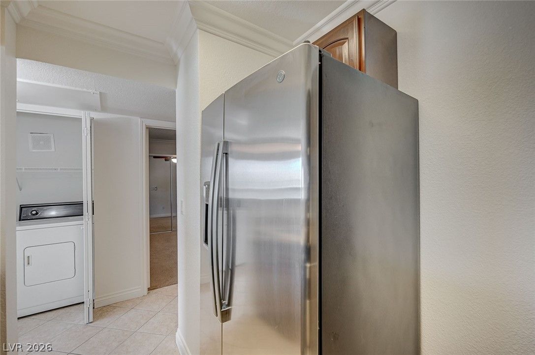 8101 West Flamingo Road 2109 — photo 4