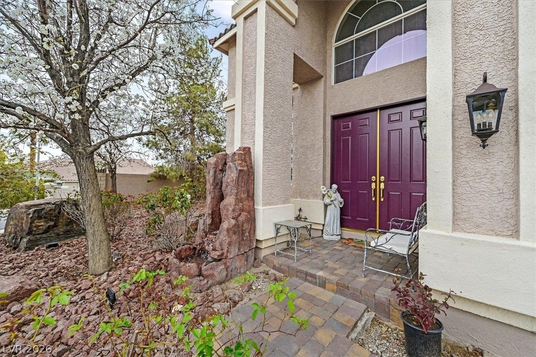 1465 Via Savona Drive — photo 3