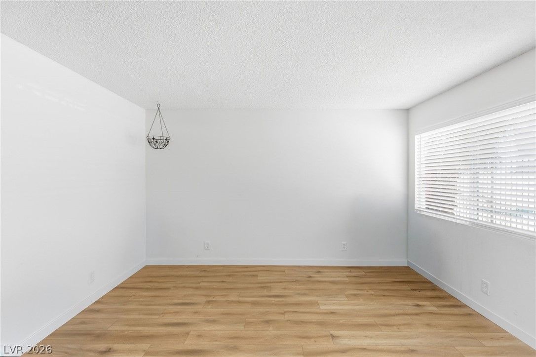 208 Orland Street 10 — photo 3 of 29
