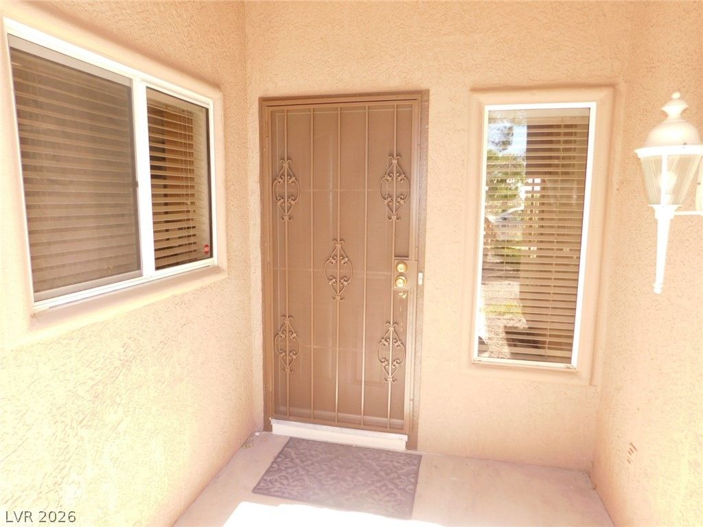 2517 Banora Point Drive — photo 2