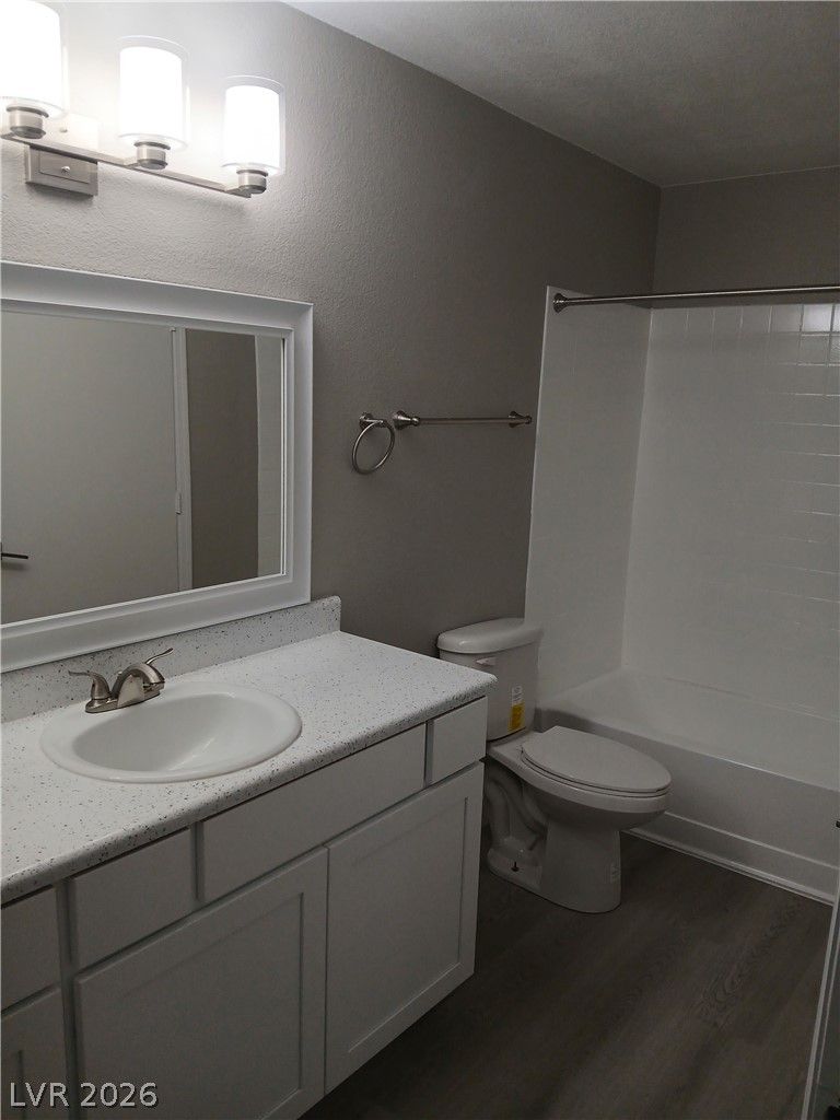 555 East Silverado Ranch Boulevard 1098 — photo 4