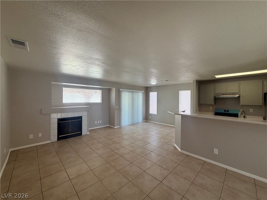 2239 Superior Position Street — photo 2