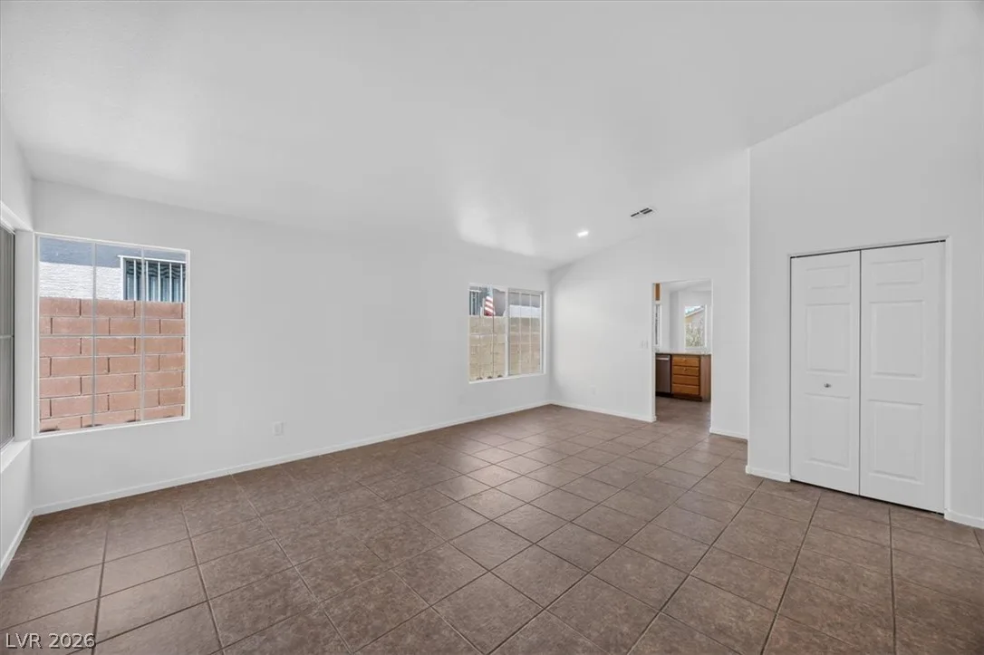6516 Moon Roses Court — photo 4