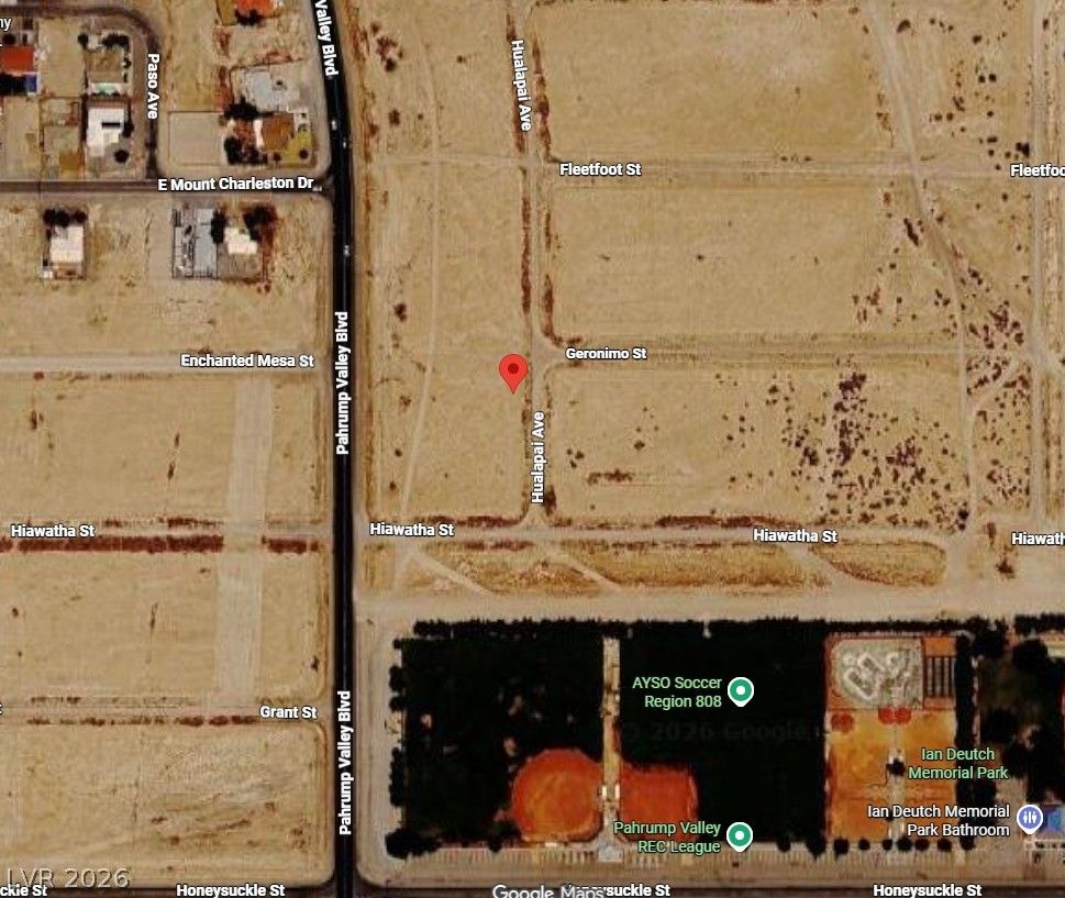 1410 South Hualapai Avenue — photo 2 of 3