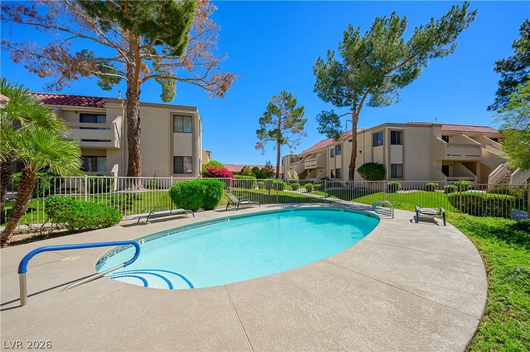 3770 Desert Marina Drive 52 — photo 5