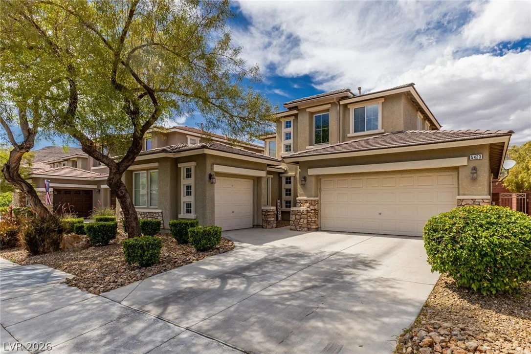 5423 Canopy Oak Drive — photo 3