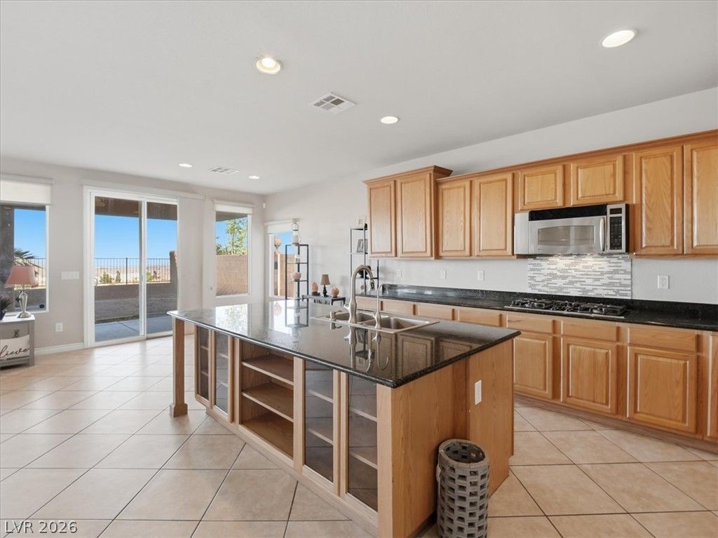 4128 Bennett Mountain Street — photo 4