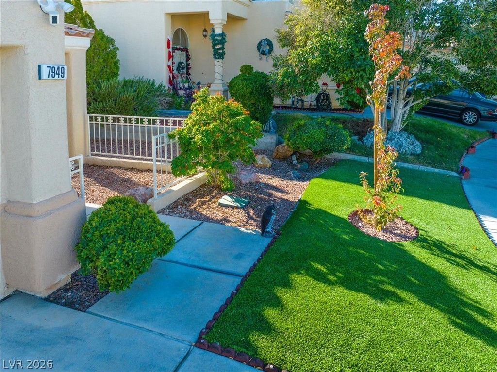 7949 Indian Cloud Avenue — photo 4