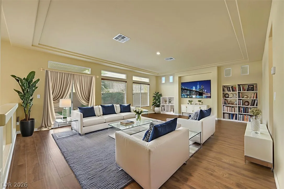 9728 Golden Thread Court — photo 4