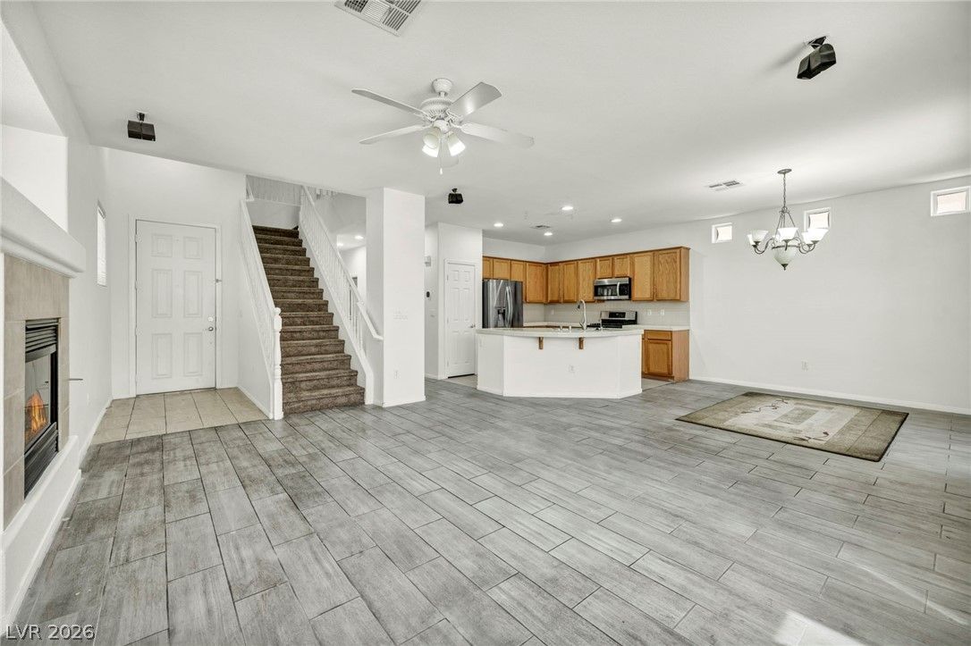 5359 Champion Run Street — photo 3 of 16