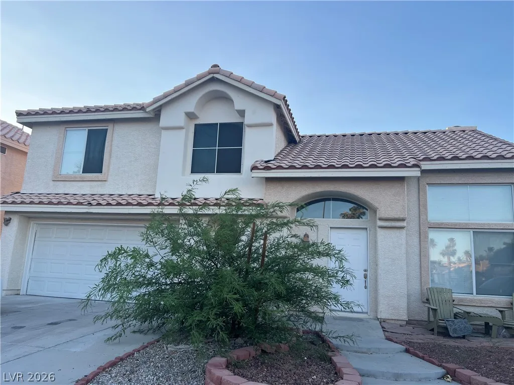 3270 Hidden Falls Way — photo 1