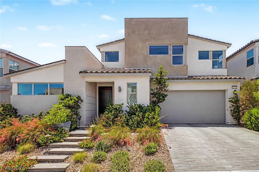 10267 Midnight Meteor Avenue — photo 2