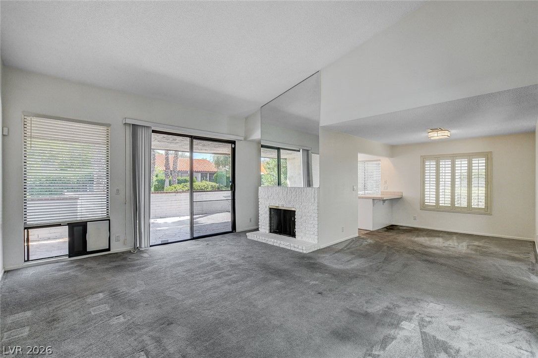 2457 El Paseo Circle — photo 4