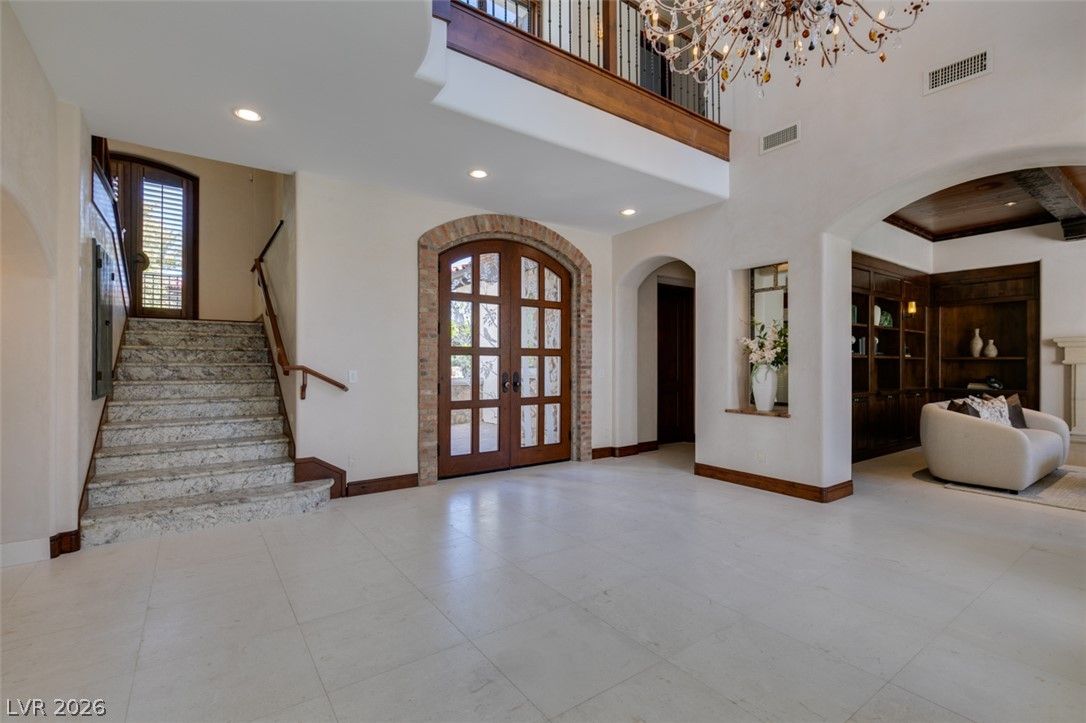 21 Olympia Hills Circle — photo 3