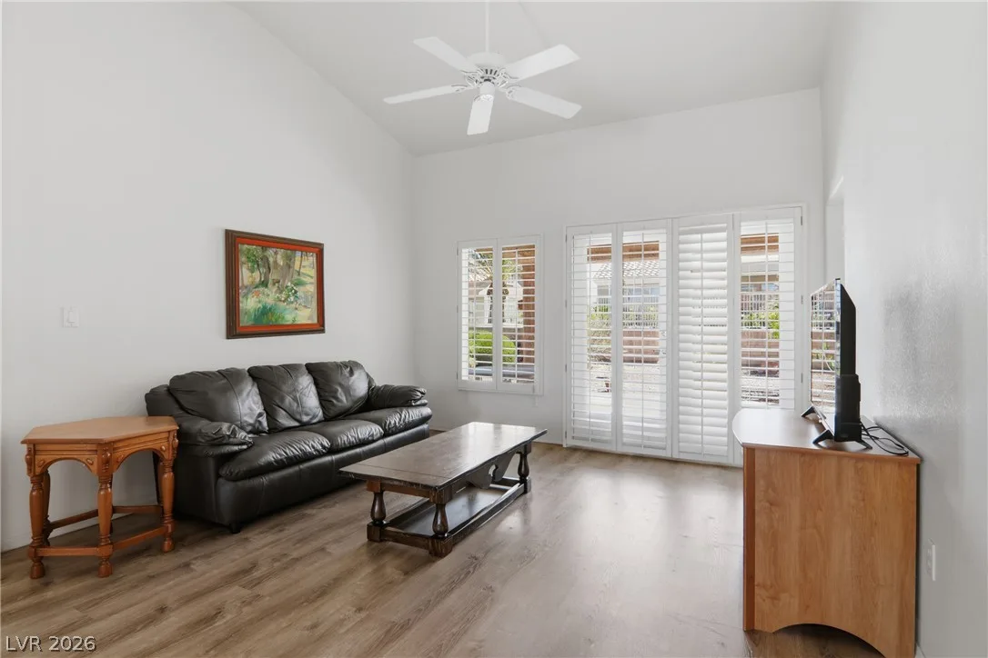 9917 Woodhouse Drive — photo 5