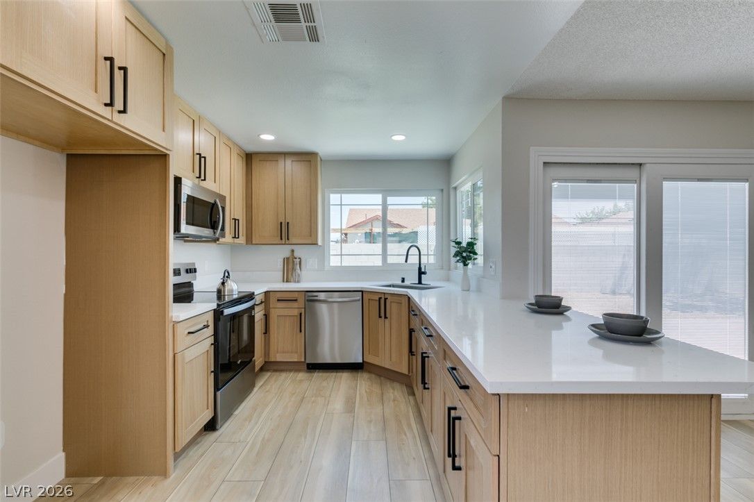 6012 Oceanside Way — photo 1 of 1