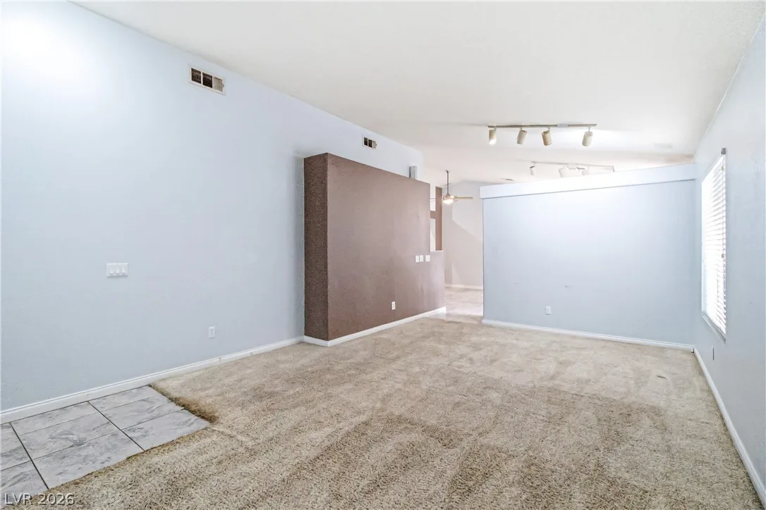 2407 Worchester Road — photo 4