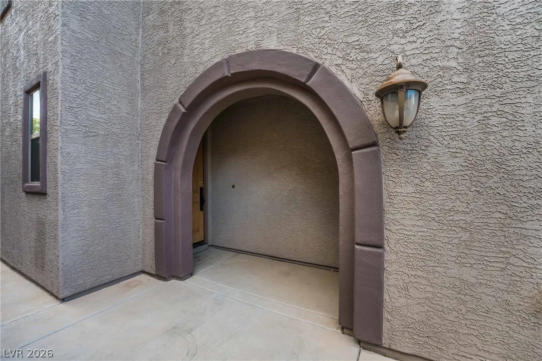 220 VIA MEZZA LUNA Court — photo 3