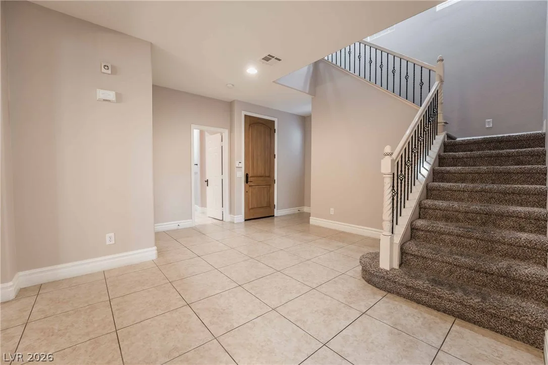 220 VIA MEZZA LUNA Court — photo 4