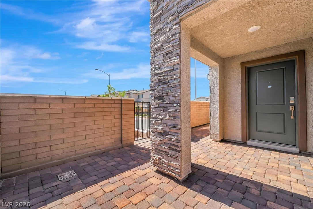 894 Cadence View Way — photo 3