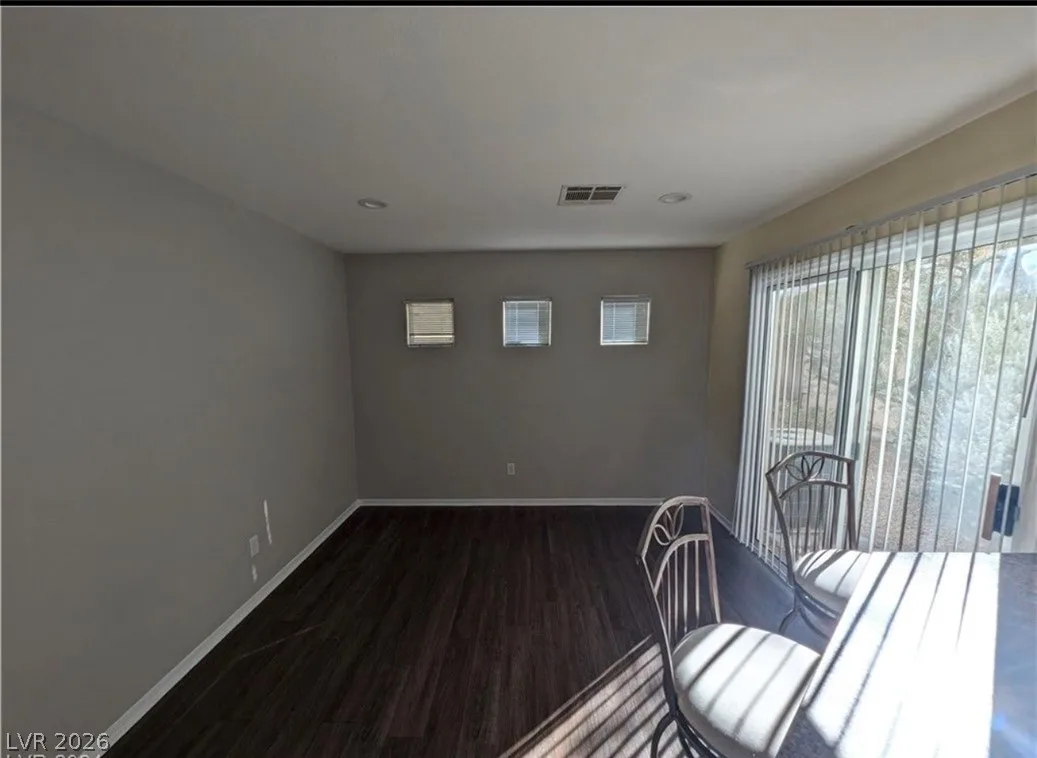 10413 Coyote Cub Avenue — photo 3