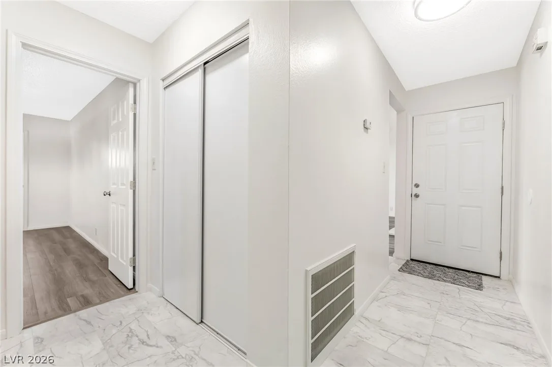 113 Rosemeade Street — photo 4