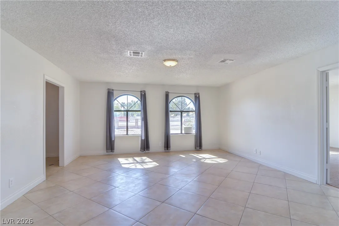 7640 Spencer Street — photo 2