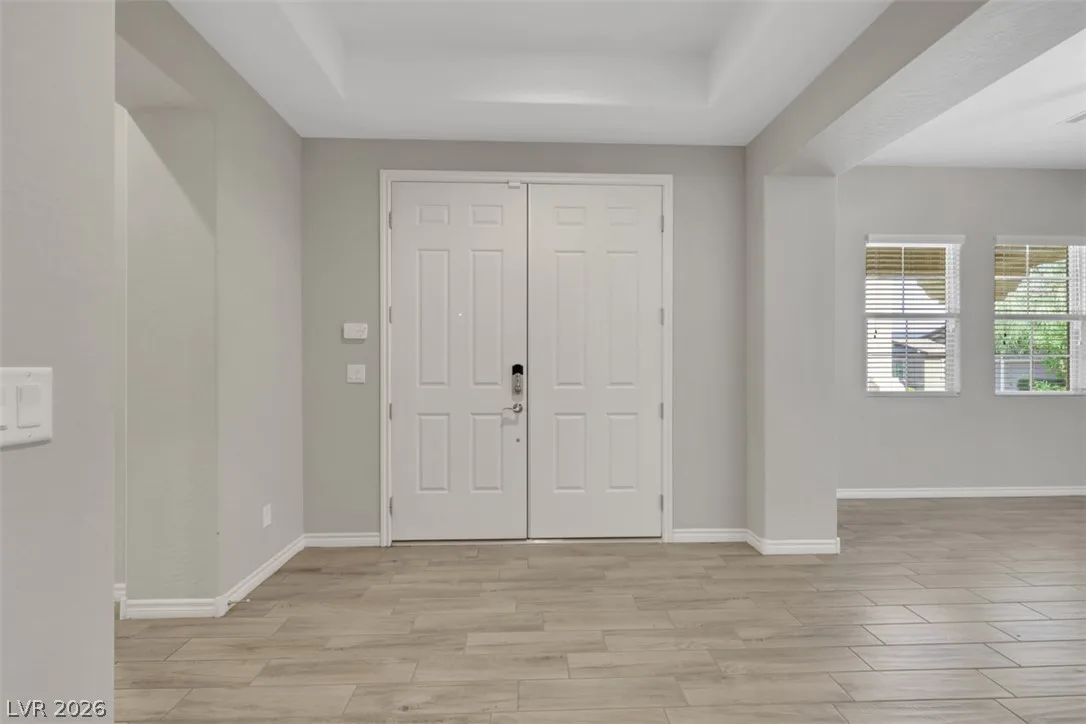 489 Wildflower Avenue — photo 5