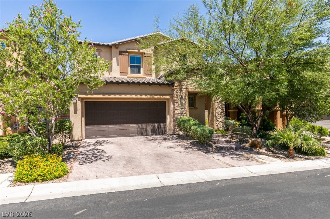 135 Berneri Drive — photo 2 of 25