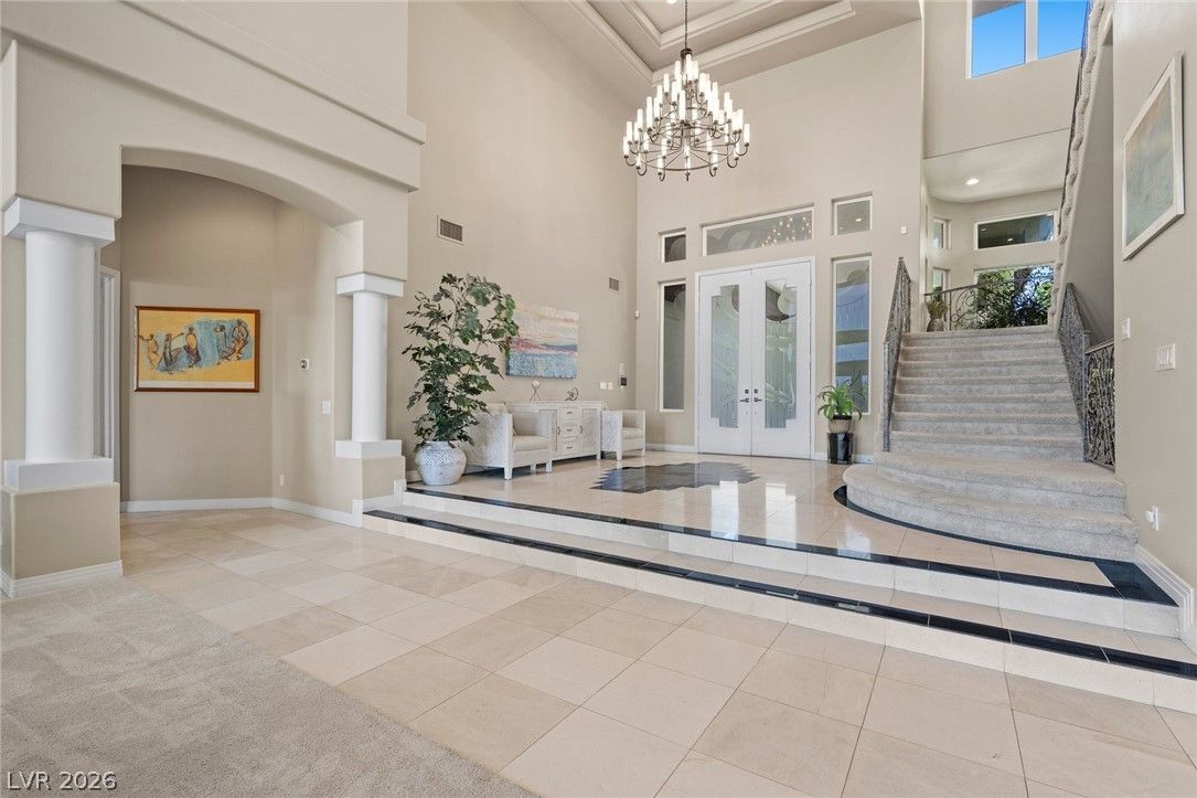 9708 Winter Palace Drive — photo 4