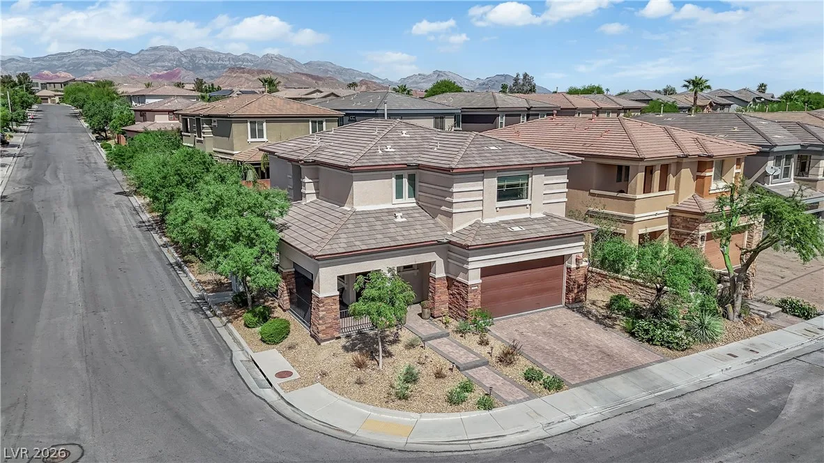 5401 Alden Glen Drive — photo 2