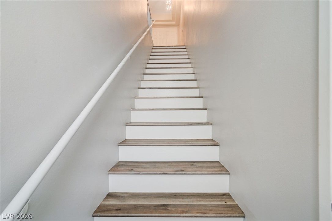201 Kaelyn Street 1 — photo 3