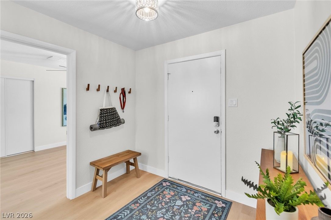 3012 Burton Avenue — photo 4 of 35