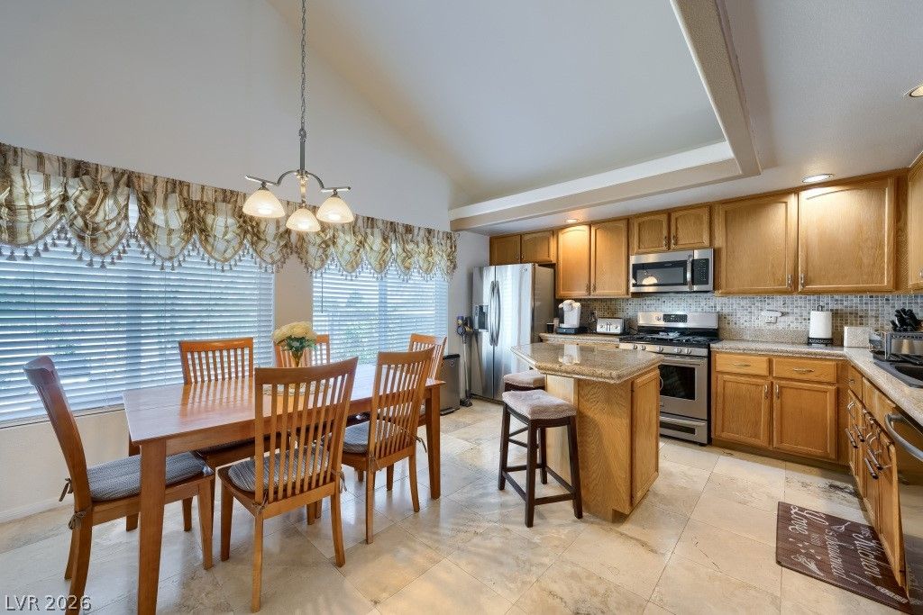 3424 Prairie Meadow Street — photo 4
