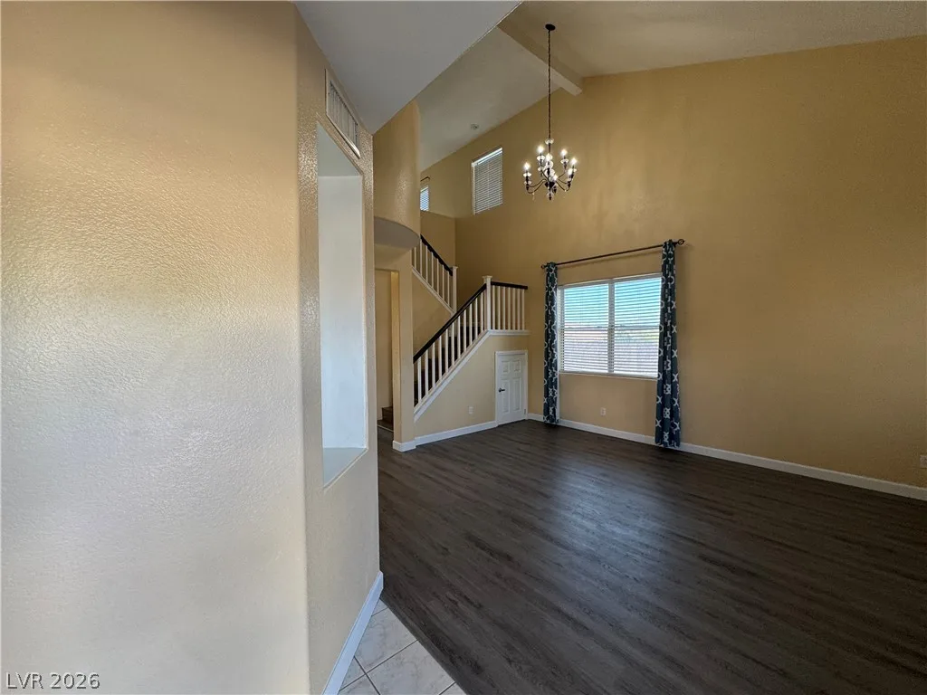 749 Beach Park Street — photo 2