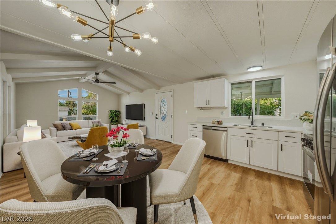 71 Vegas Valley Drive — photo 4