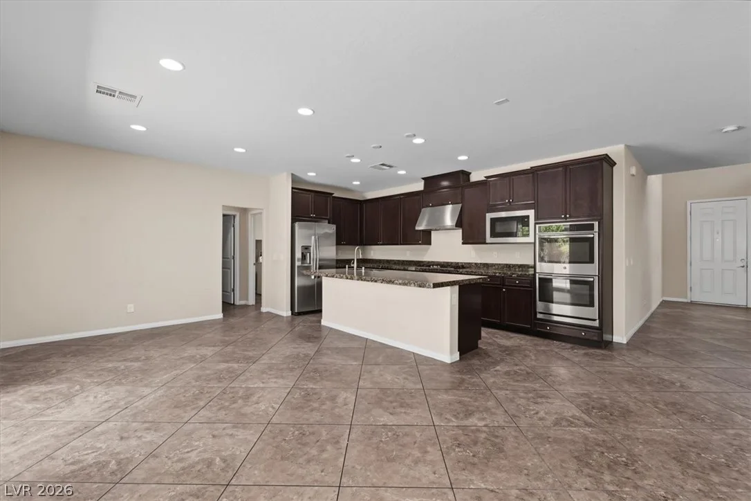 10429 Deer Heights Street — photo 3