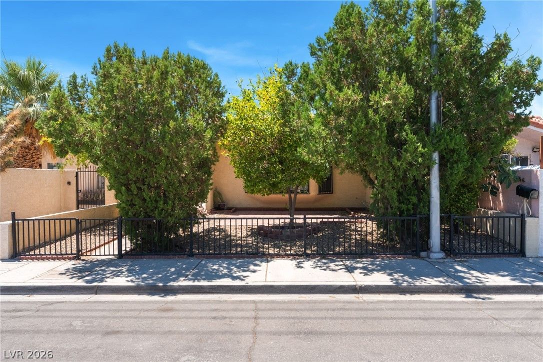 5319 TARA Avenue 0 — photo 4 of 48