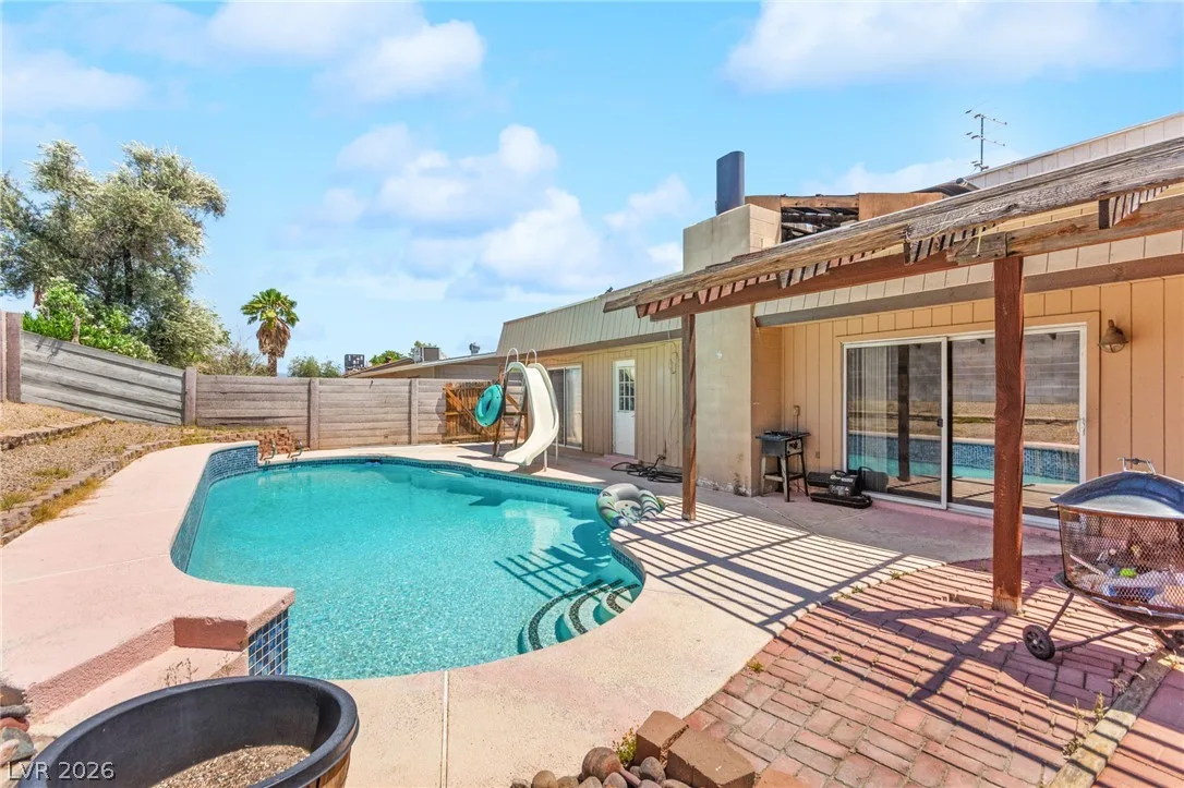 816 Antigua Street — photo 2