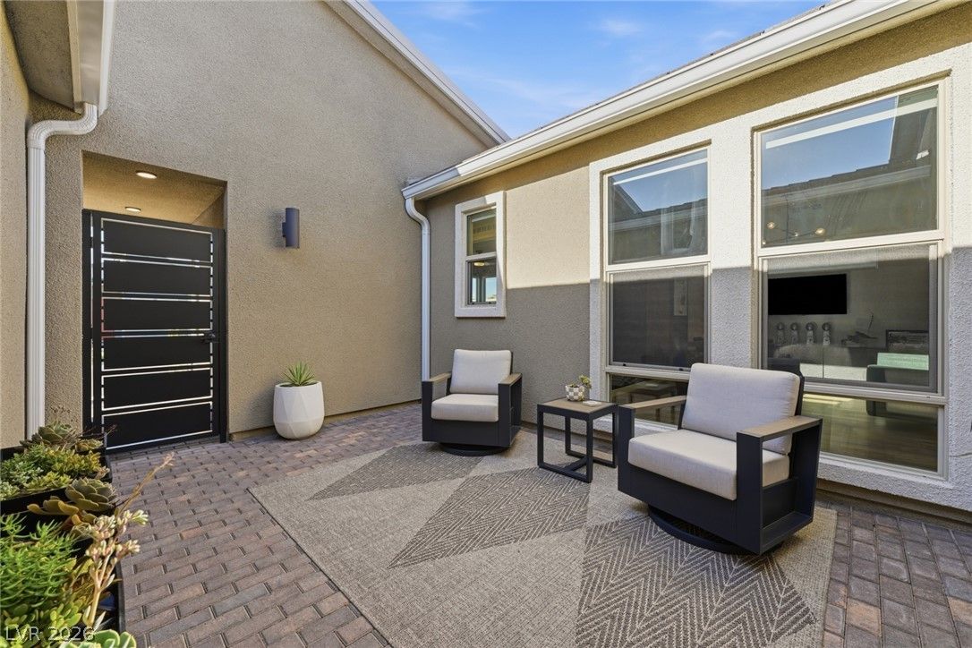 10253 Barnett Hill Court — photo 5