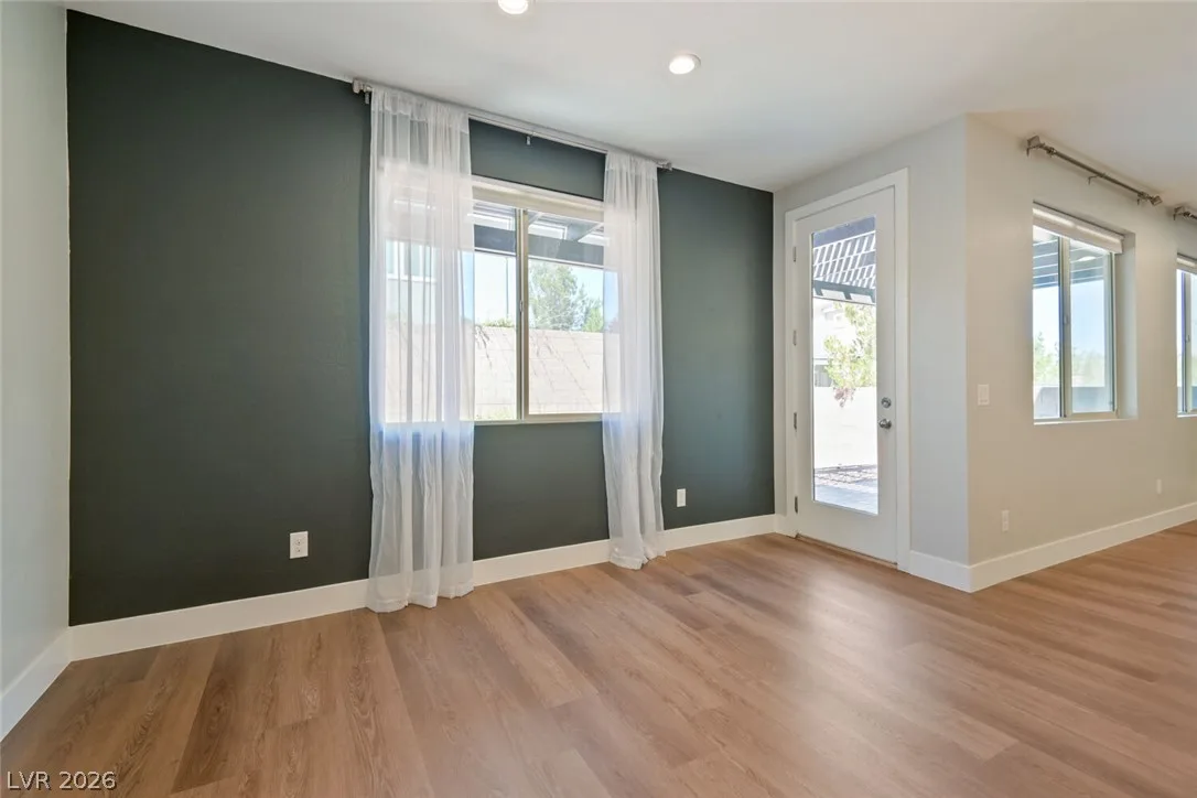 2455 Calestano Avenue — photo 4
