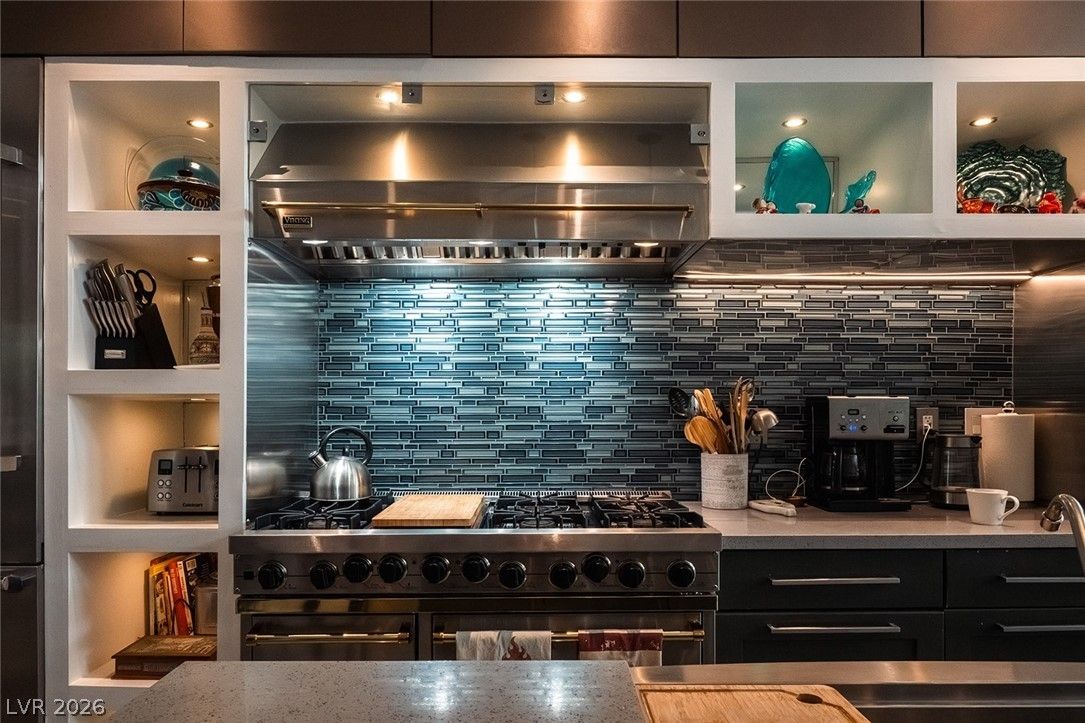 10605 Harvest Green Way — photo 3