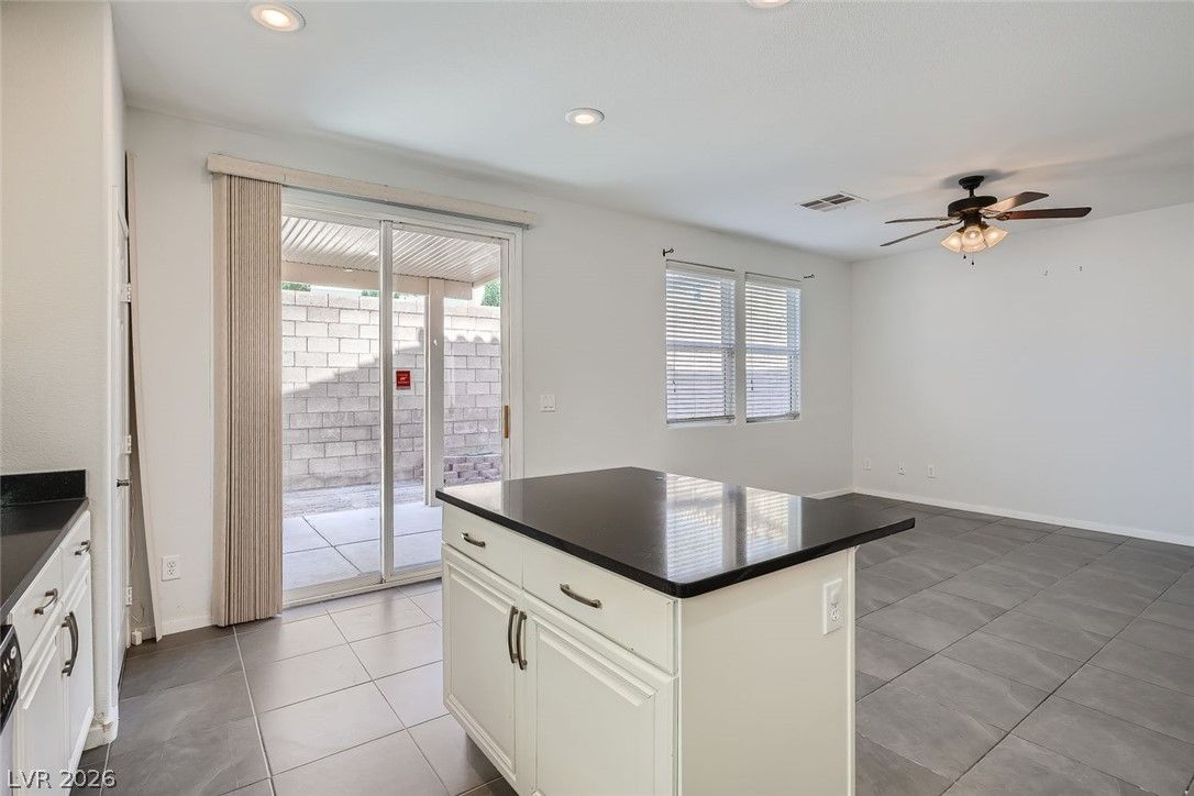 11783 Red Water Court — photo 5
