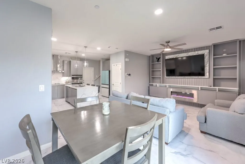 528 Thistleberry Avenue — photo 3