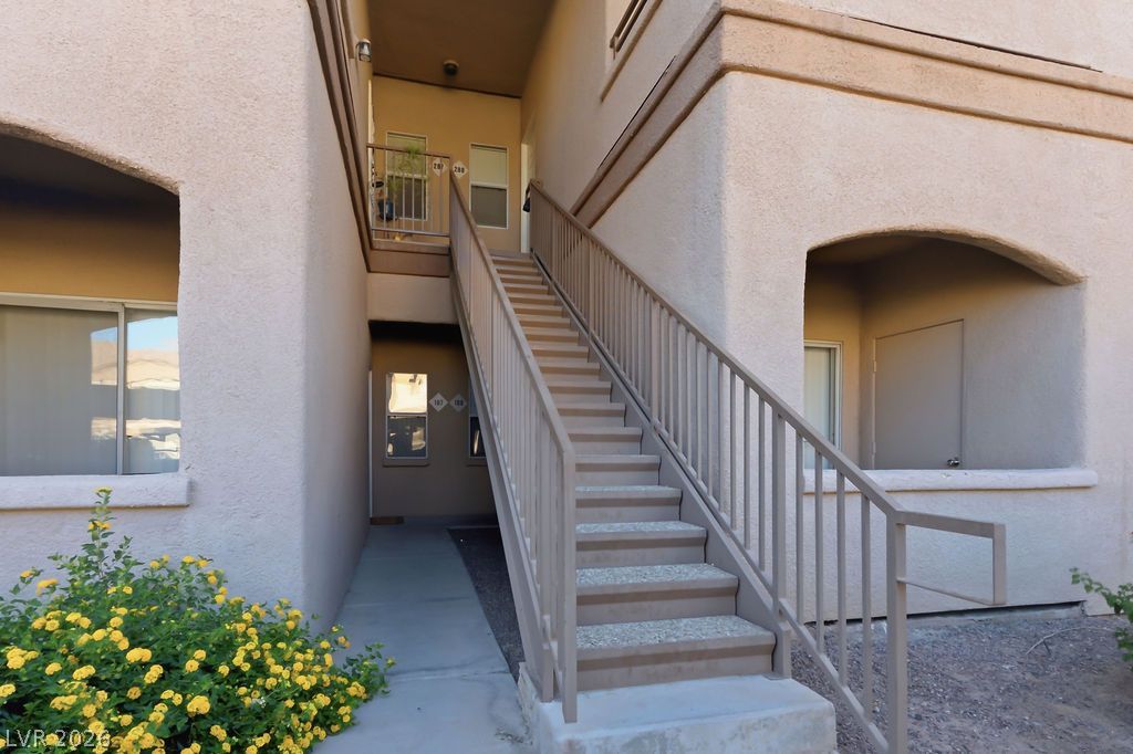 5751 Hacienda Avenue 288 — photo 1