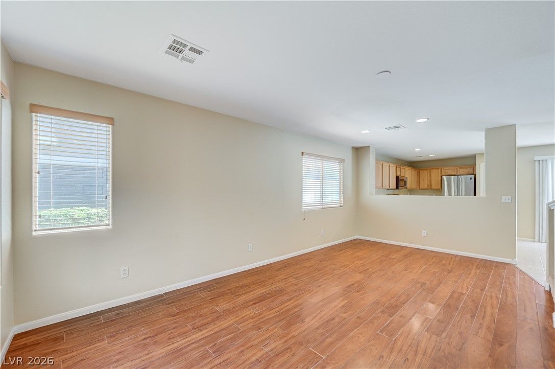 10294 Keystone Pastures Street — photo 3
