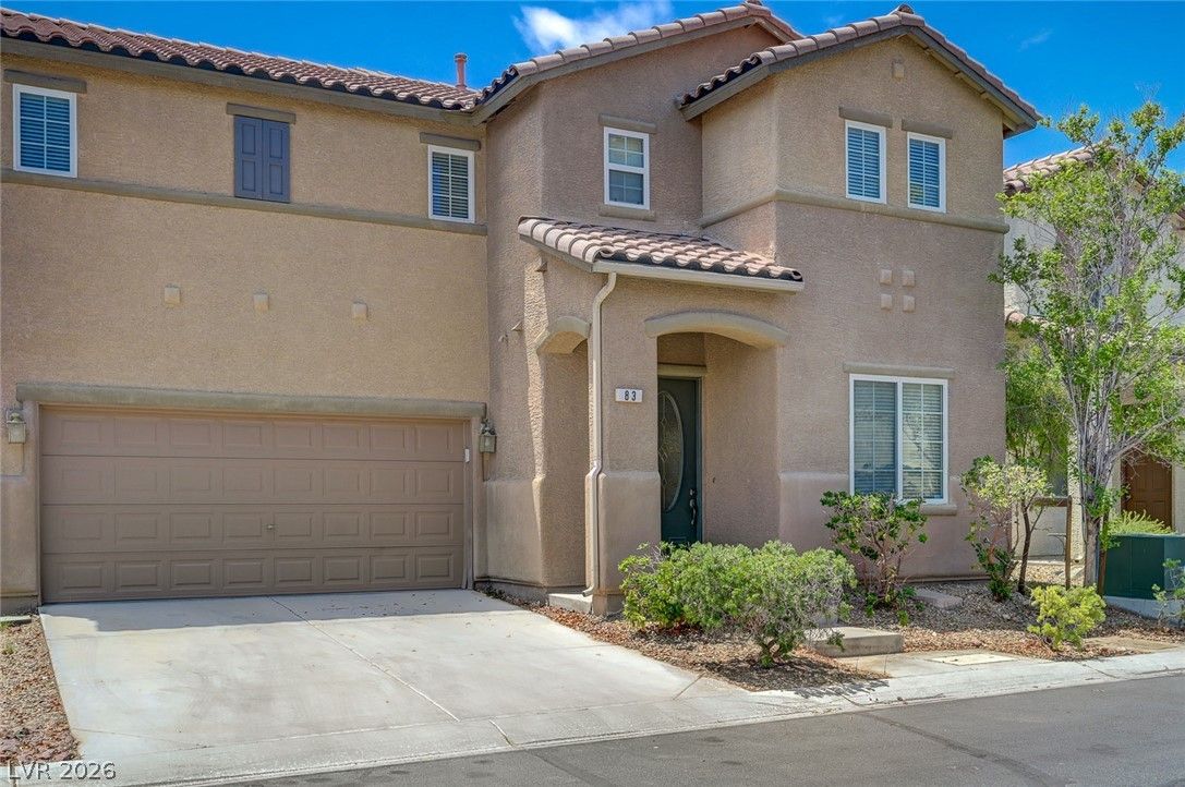 83 Japonica Avenue — photo 1