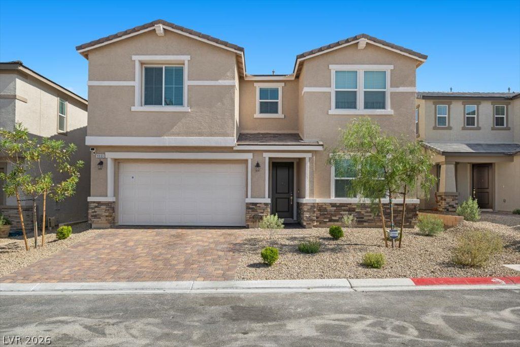 9933 Belikove Manor Avenue — photo 2