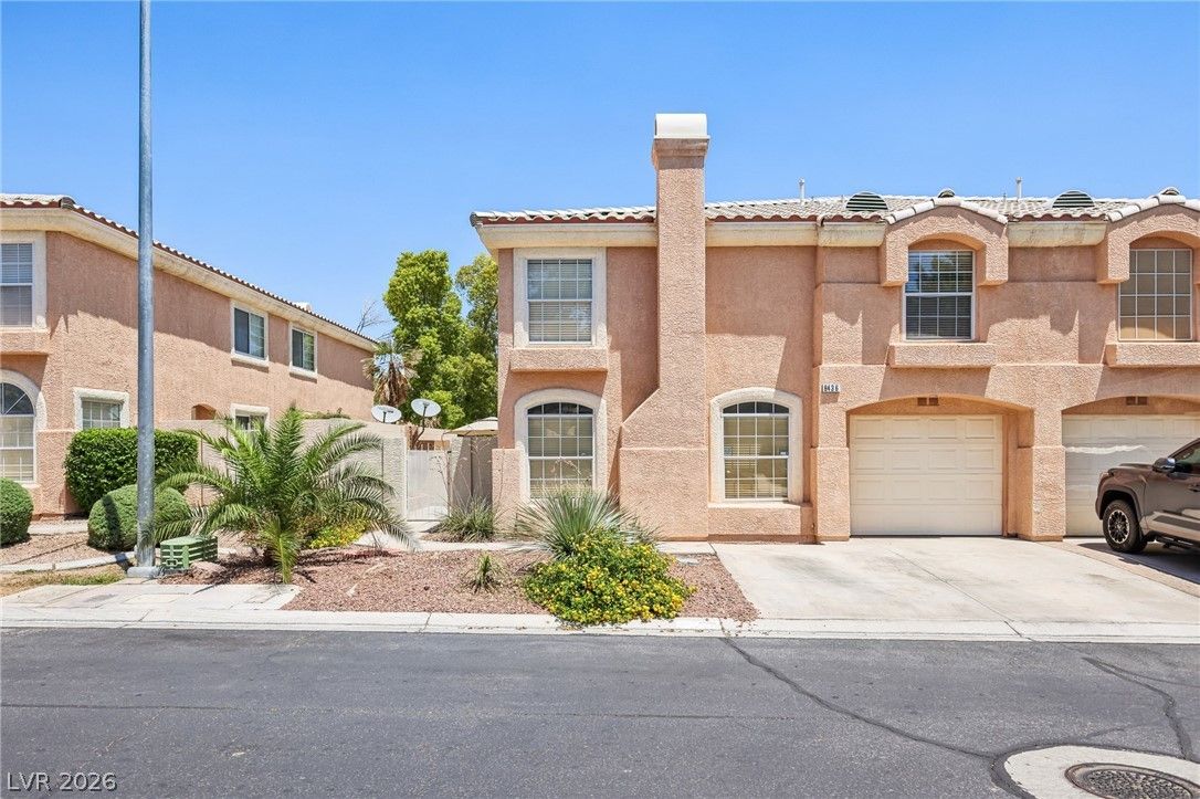8436 Indigo Sky Avenue — photo 2